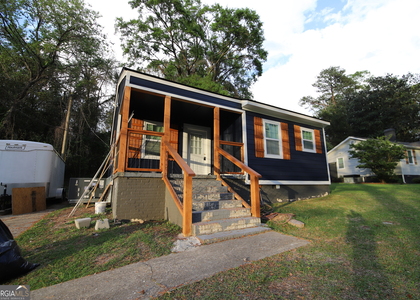 112 Saynor Circle - Photo 1