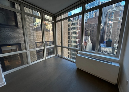 5th Avenue - Photo 1
