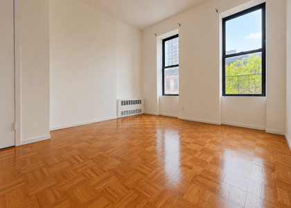 323A East 89th Street - Photo 1