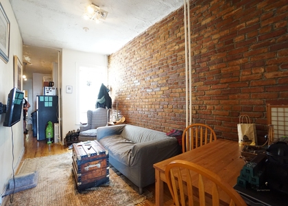 1354 Willoughby Avenue, Brookl - Photo 1