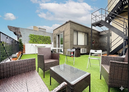 212 east 10th street - Photo 1