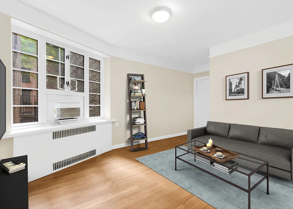  Jane Street - Photo 1