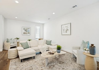 5633 Live Oak Street - Photo 1