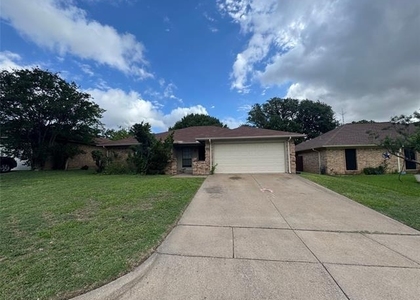 1940 Willow Vale Drive - Photo 1