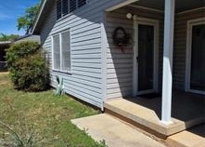 2117 Grand Avenue - Photo 1