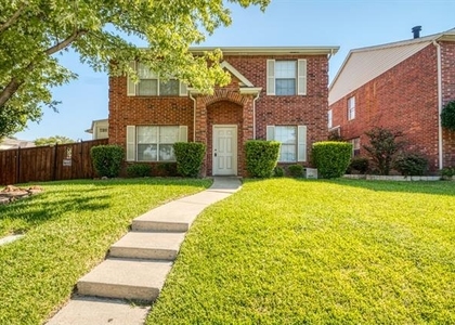 901 Elizabeth Drive - Photo 1