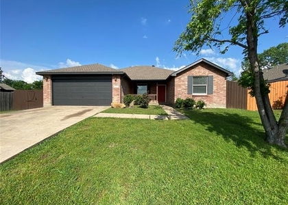 618 Marbury Way - Photo 1