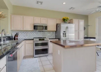 20456 N 94th Lane - Photo 1