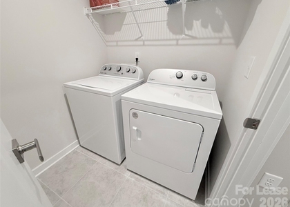 130 Stella Lane - Photo 1