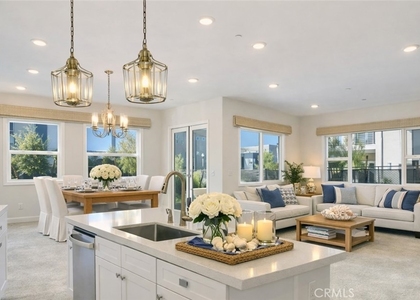 121 Baluster - Photo 1