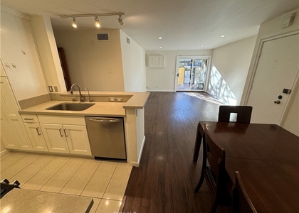 365 Burchett Street - Photo 1