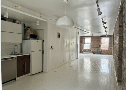 Lafayette Street - Photo 1