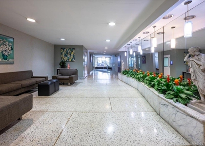 73rd Street - Photo 1