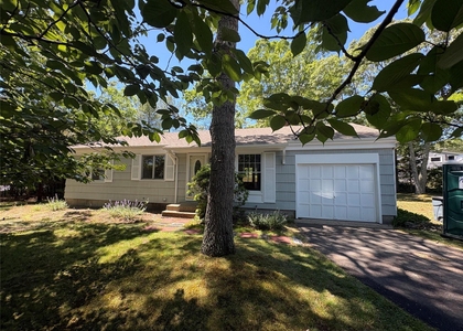 52 Neptune Avenue - Photo 1