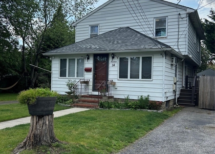 14 Walnut Avenue E - Photo 1