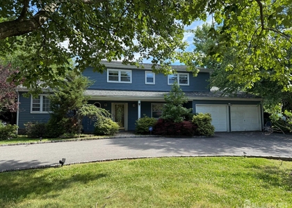 43 Jonathan Drive - Photo 1