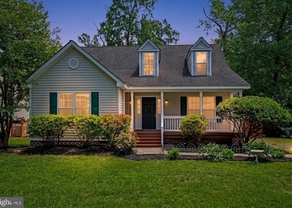 110 Parliament Street - Photo 1