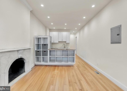 2213 Pine Street - Photo 1