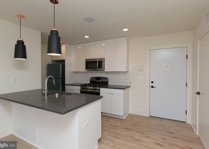 2431 Frankford Avenue - Photo 1
