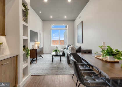 525 N 41st Street - Photo 1