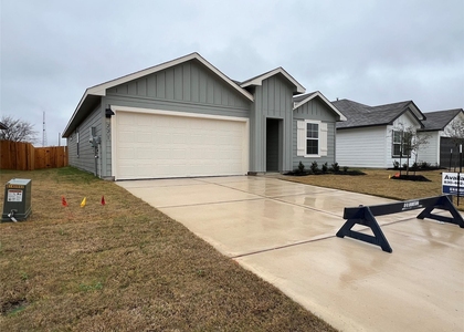 221 Wirecrested Dr - Photo 1