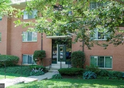 10432 Rockville Pike - Photo 1