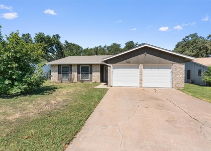 7806 Woodcroft Dr - Photo 1