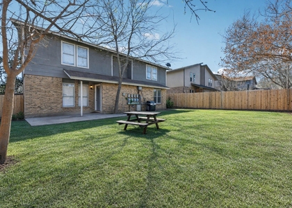 1210 Southport Dr - Photo 1