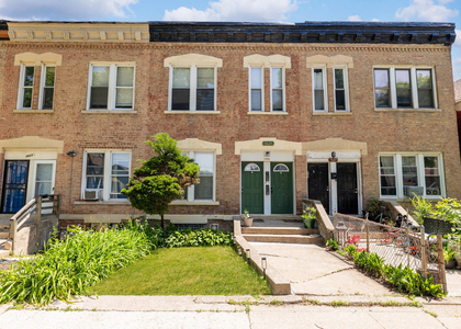 3625 S Emerald Avenue - Photo 1