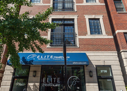 2730 N Lincoln Avenue - Photo 1