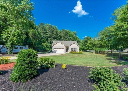 2660 Dr Bramblett Road - Photo 1