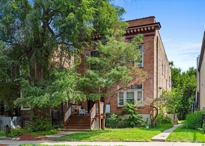 2507 N Sawyer Avenue - Photo 1