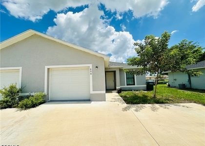 606 Se 8th Street - Photo 1