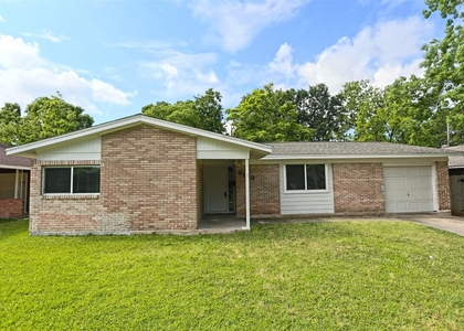 6123 Grape Street - Photo 1