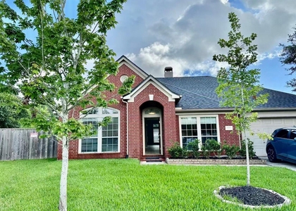 3131 Valley Court - Photo 1