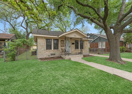 512 Gale Street - Photo 1