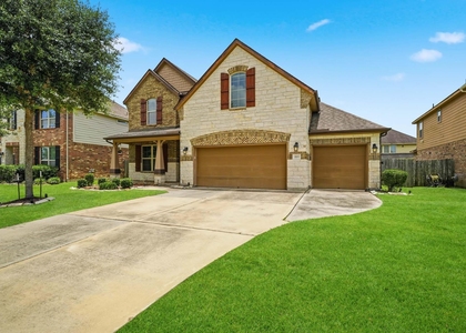223 Auburn Shores Court - Photo 1