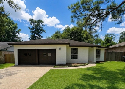 229 Oxford Drive - Photo 1