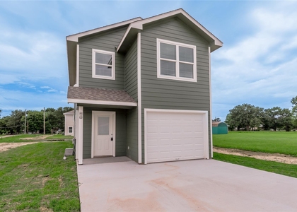250 N Shady Oaks Drive - Photo 1
