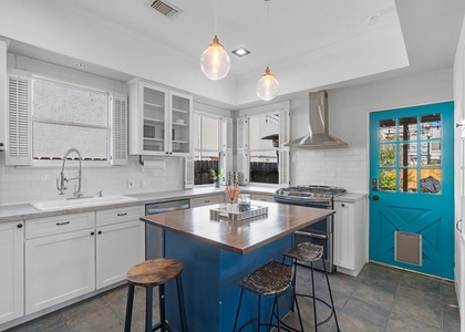 943 Pecore Street - Photo 1