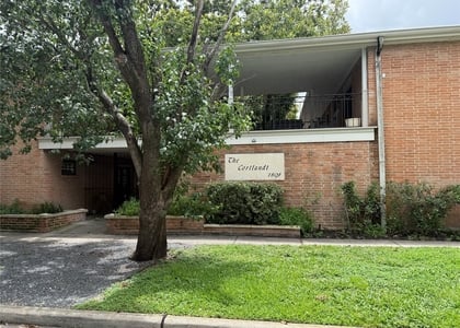 1801 Cortlandt Street - Photo 1