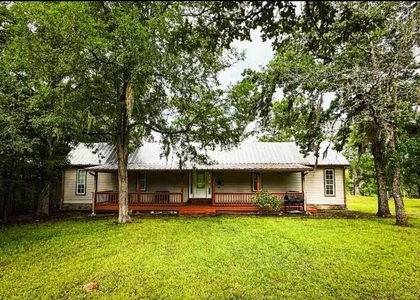 38 Martha Lane - Photo 1