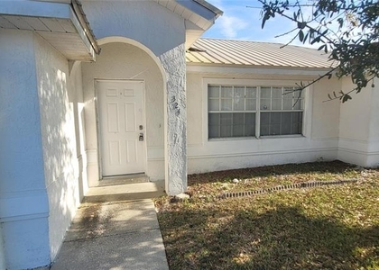 324 Clearwater Lane - Photo 1