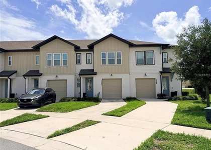 1542 Discovery Street - Photo 1