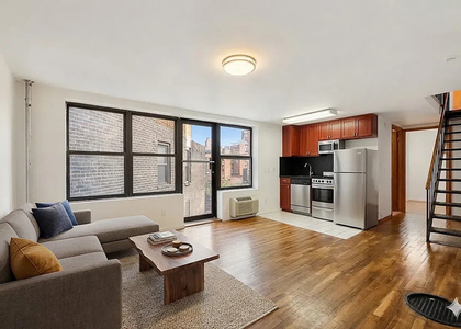 29 7th Avenue South - Photo 1