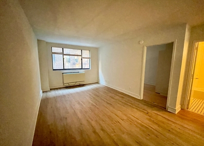 West 96th Street - Photo 1