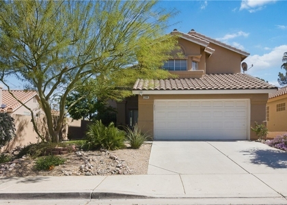 244 Camelback Ridge Avenue - Photo 1