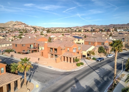 1178 Olivia Parkway - Photo 1