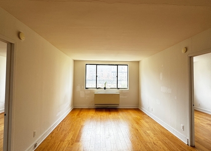 West 96th Street - Photo 1