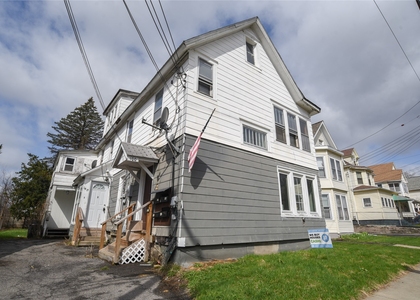 100 Saint Charles Street - Photo 1